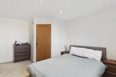 2 bedroom apartment to rent, Palgrave Gardens, London NW1