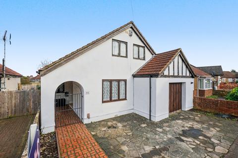 4 bedroom detached house for sale, Gerrard Avenue, Rochester, Kent, ME1 2RW