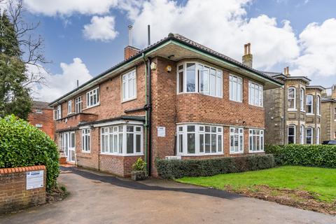 3 bedroom flat to rent, The Avenue, Southampton, SO17