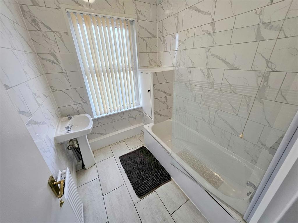 Picture 3