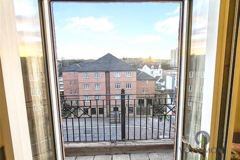 undefined, High Street, Kent ME4