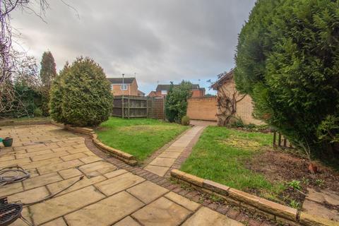 4 bedroom detached house to rent, Severn Road, Oadby, Leicester