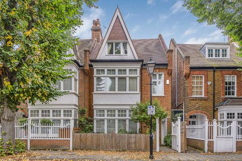 4 bedroom semi-detached house to rent, Abinger Road, London W4