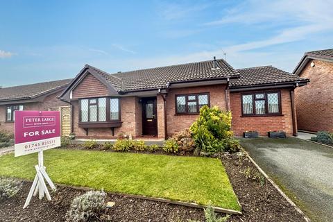 2 bedroom detached bungalow for sale, Tan Yr Wylfa, Abergele, Conwy, LL22 7DX