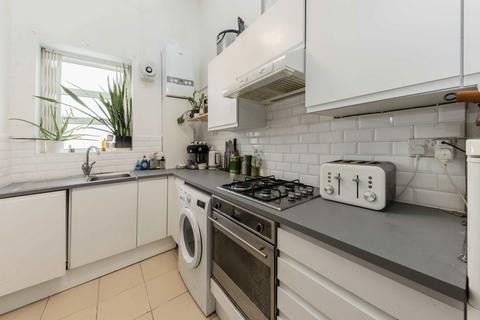 1 bedroom flat to rent, Cavendish Road, London NW6