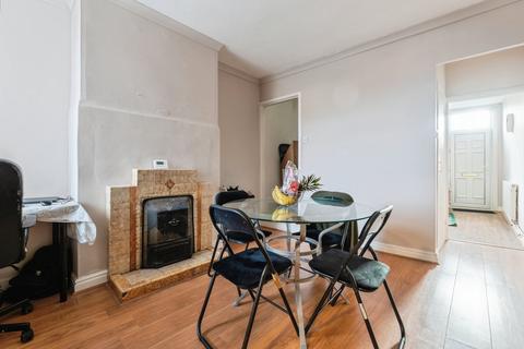 3 bedroom terraced house for sale, Ring Fence, Loughborough LE12