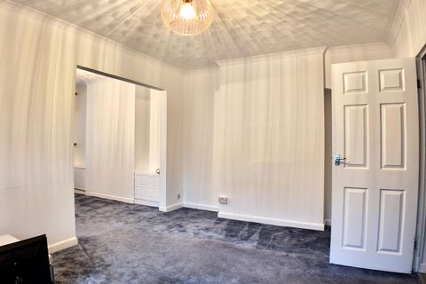 3 bedroom semi-detached house for sale, Penybryn Avenue, Cefn Fforest, NP12
