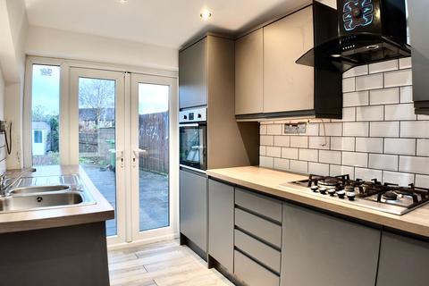 3 bedroom semi-detached house for sale, Penybryn Avenue, Cefn Fforest, NP12