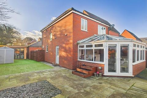 3 bedroom detached house for sale, Windfall Way, Elmbridge, Gloucester