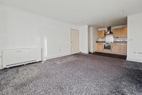 2 bedroom flat to rent, Wilkinson Drop, Oak Road South, Benfleet