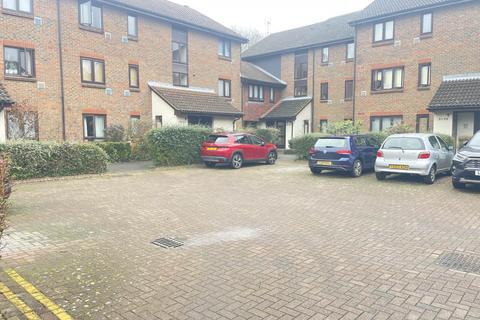 undefined, Braybourne Drive, Isleworth