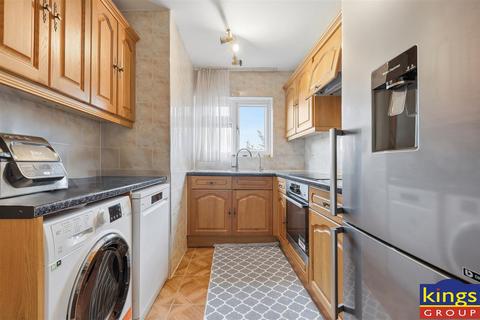 2 bedroom flat for sale, St. Stephens Close, London
