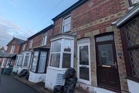 2 bedroom house to rent, Stanley Road, Cowes