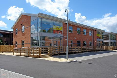 Office to rent, Molly Millars Ln Wokingham RG41 2PX