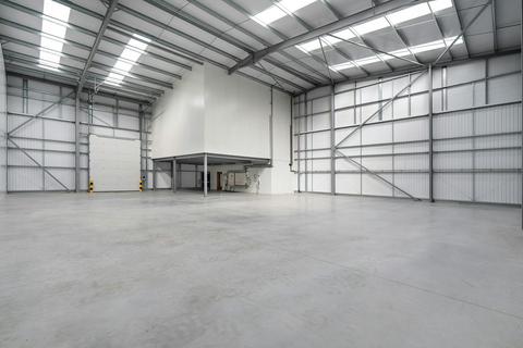 Warehouse to rent, 22-28 Concord Rd London W3 0TH