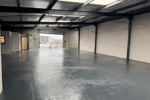 Warehouse to rent, 1 Argyle Cres Hamilton ML3 9BQ