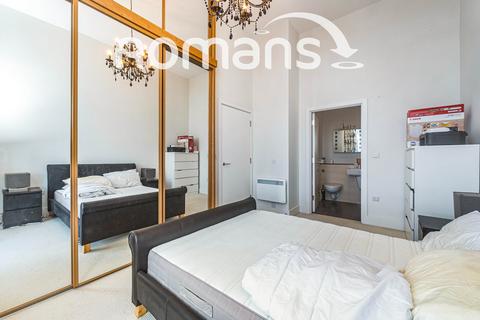 2 bedroom flat to rent, Skyline Plaza, Alencon Link, Basingstoke, RG21