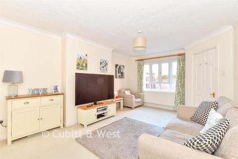 3 bedroom terraced house for sale, The Parchment, Havant PO9