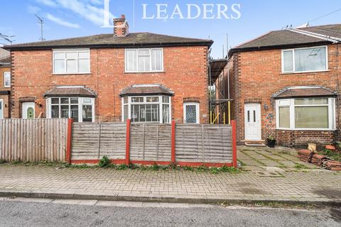 4 bedroom semi-detached house to rent, Devonshire Drive, Stapleford, NG9