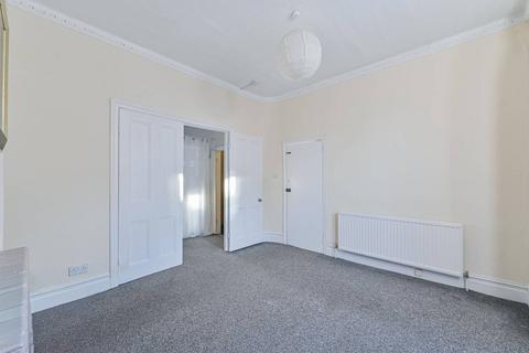 undefined, Amott Road, Peckham Rye, London, SE15