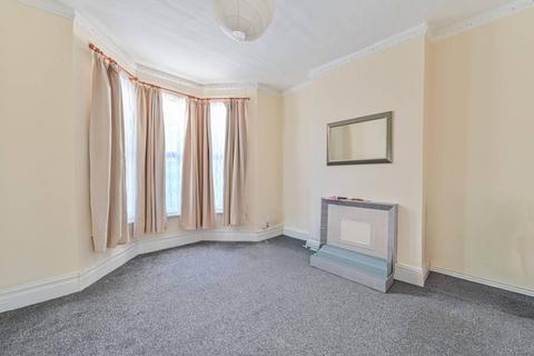 undefined, Amott Road, Peckham Rye, London, SE15