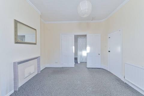 undefined, Amott Road, Peckham Rye, London, SE15