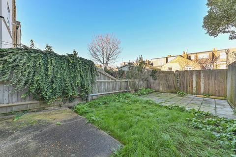 undefined, Amott Road, Peckham Rye, London, SE15