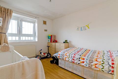 2 bedroom flat to rent, Hunton Street, E1, Whitechapel, London, E1