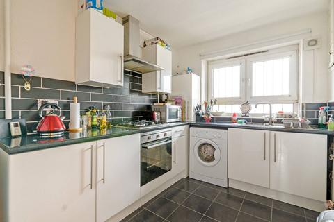 2 bedroom flat to rent, Hunton Street, E1, Whitechapel, London, E1