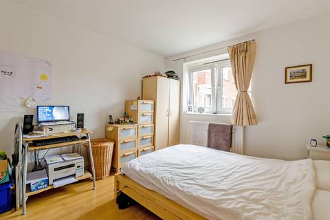 2 bedroom flat to rent, Hunton Street, E1, Whitechapel, London, E1