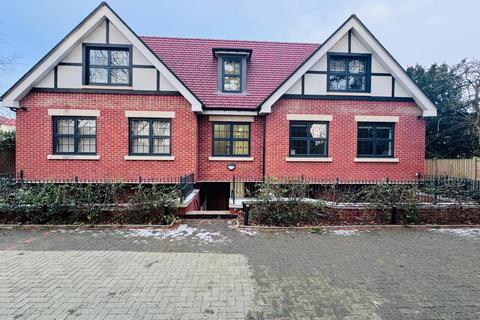 3 bedroom ground floor flat to rent, Sudbury Hill Close, Wembley HA0