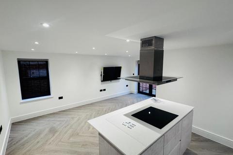 3 bedroom ground floor flat to rent, Sudbury Hill Close, Wembley HA0