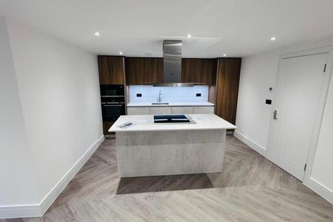 3 bedroom ground floor flat to rent, Sudbury Hill Close, Wembley HA0