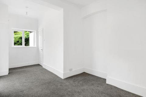 2 bedroom flat to rent, Loveridge Road, London, NW6 2DT