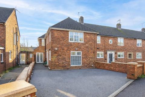 4 bedroom end of terrace house for sale, Nuns Lane, Hertfordshire AL1