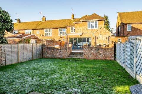 4 bedroom end of terrace house for sale, Nuns Lane, Hertfordshire AL1