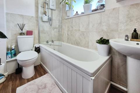 1 bedroom end of terrace house for sale, Cavell Court, North Somerset BS21