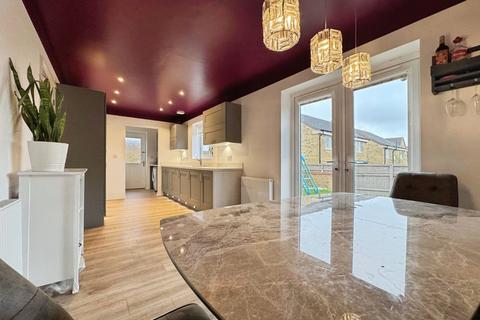 4 bedroom detached house for sale, Heathrush Drive, Sheffield S25