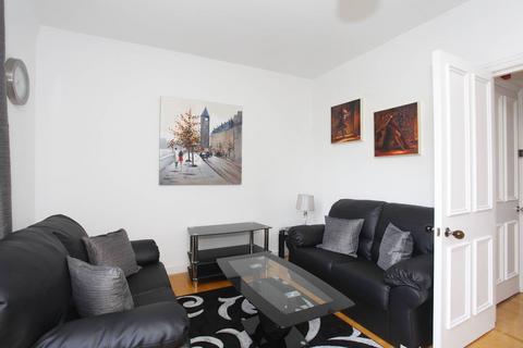 1 bedroom flat to rent, Finchley Road, St John's Wood, London, NW8