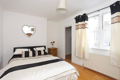 1 bedroom flat to rent, Finchley Road, St John's Wood, London, NW8