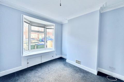 3 bedroom terraced house for sale, Evelyn Avenue, Newhaven
