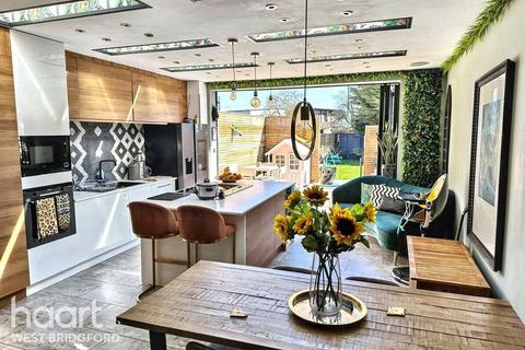 3 bedroom semi-detached house for sale, Ruddington Lane, Nottingham