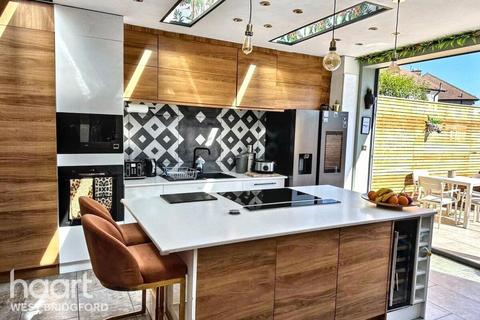 3 bedroom semi-detached house for sale - Ruddington Lane, Nottingham