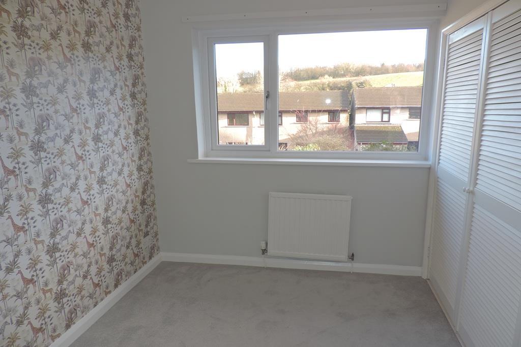 Back bedroom.jpg