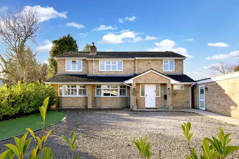 Knottocks Close, Beaconsfield, Buckinghamshire, HP9