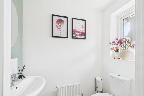 2 bedroom semi-detached house for sale, 26 Leycester Close, Leicester