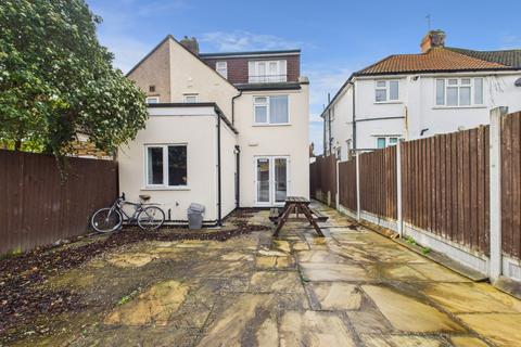 undefined, Winlaton Road, Bromley BR1