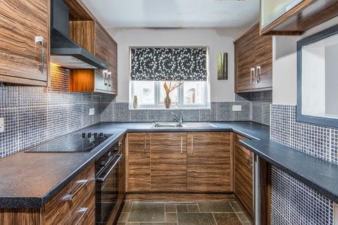 2 bedroom semi-detached house to rent, Aldesworth Road, South Yorkshire DN4
