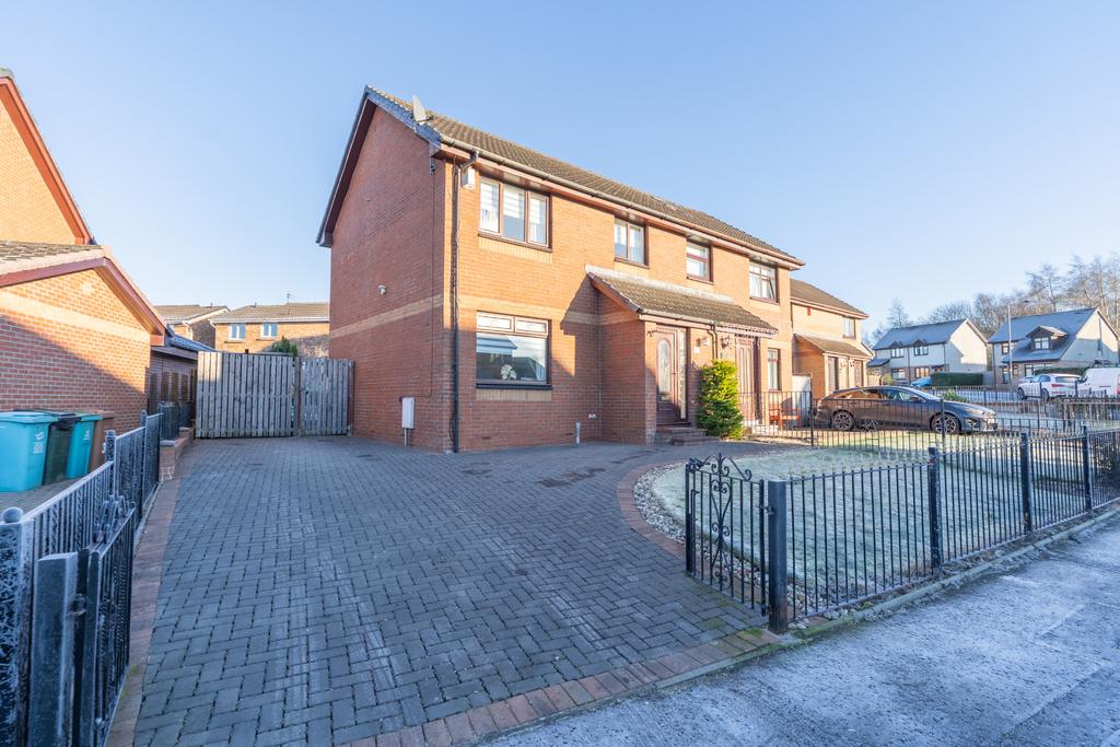 3 Bedroom Semi Detached for Sale
