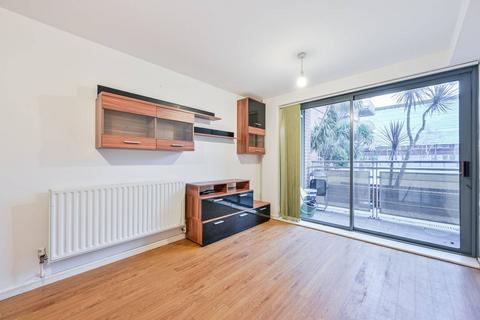 1 bedroom flat for sale, Bush House, Shooters Hill, London, SE18